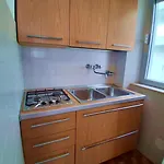 Mucci Apartament *