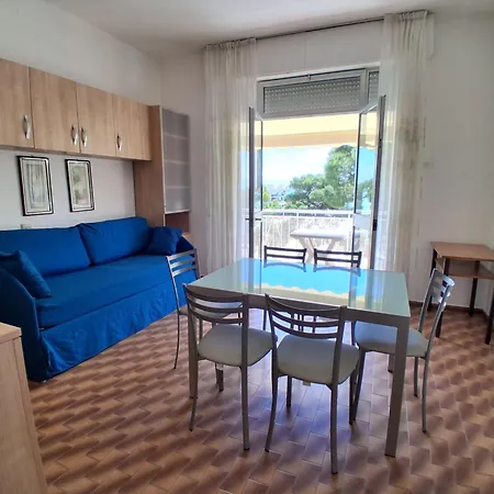 Apartment Mucci 7 *