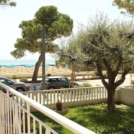 Mucci 7 Apartment