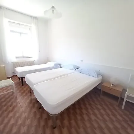 Mucci 7 Apartment